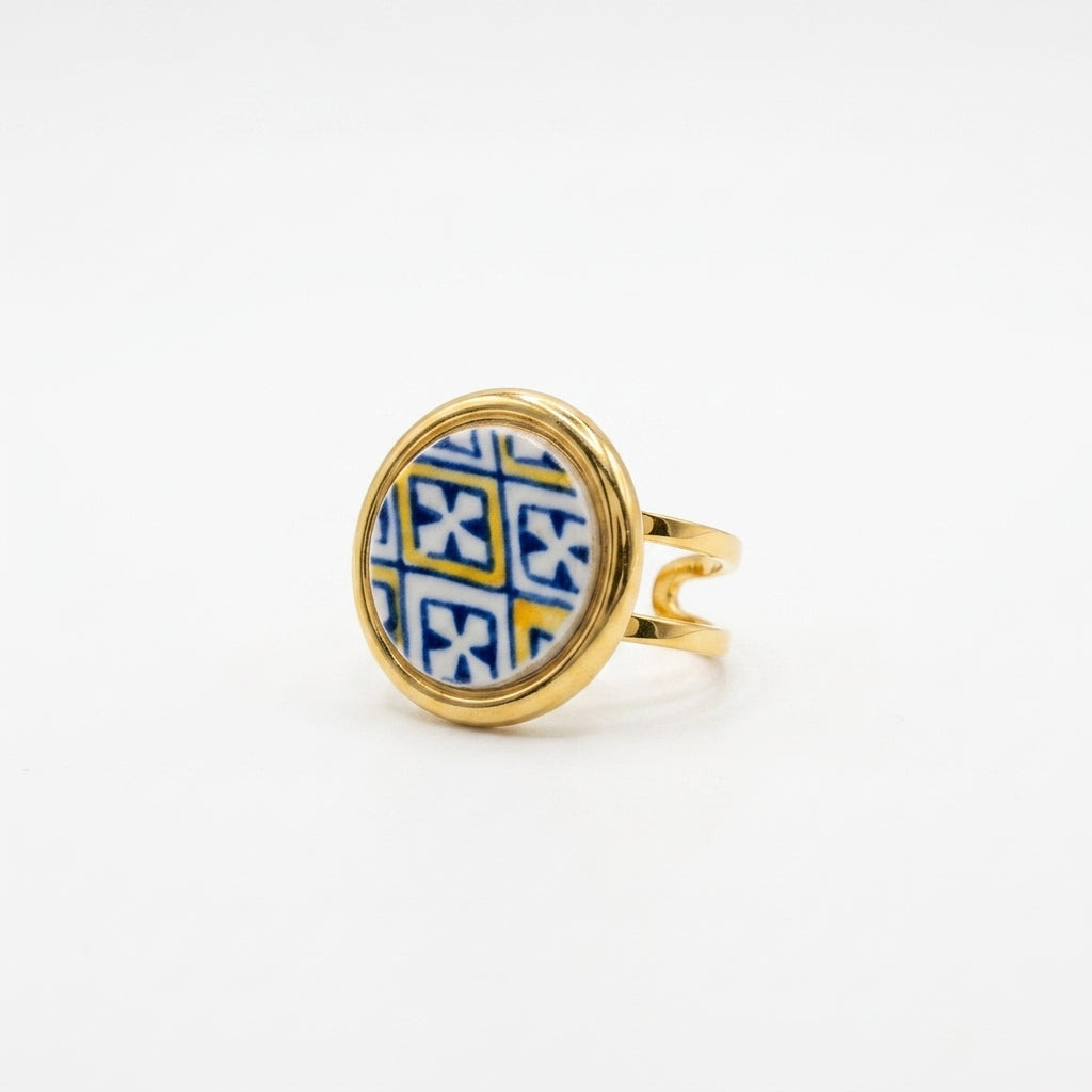Bague avec céramique revalorisée